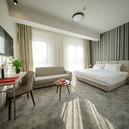 Ξενοδοχείο με διαμερίσματα Botanica 4*